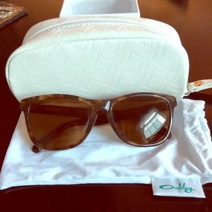 Oakley Frogskins style sunglasses